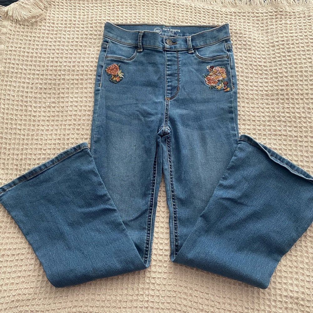 Embroidered Blue Girl’s Jeans